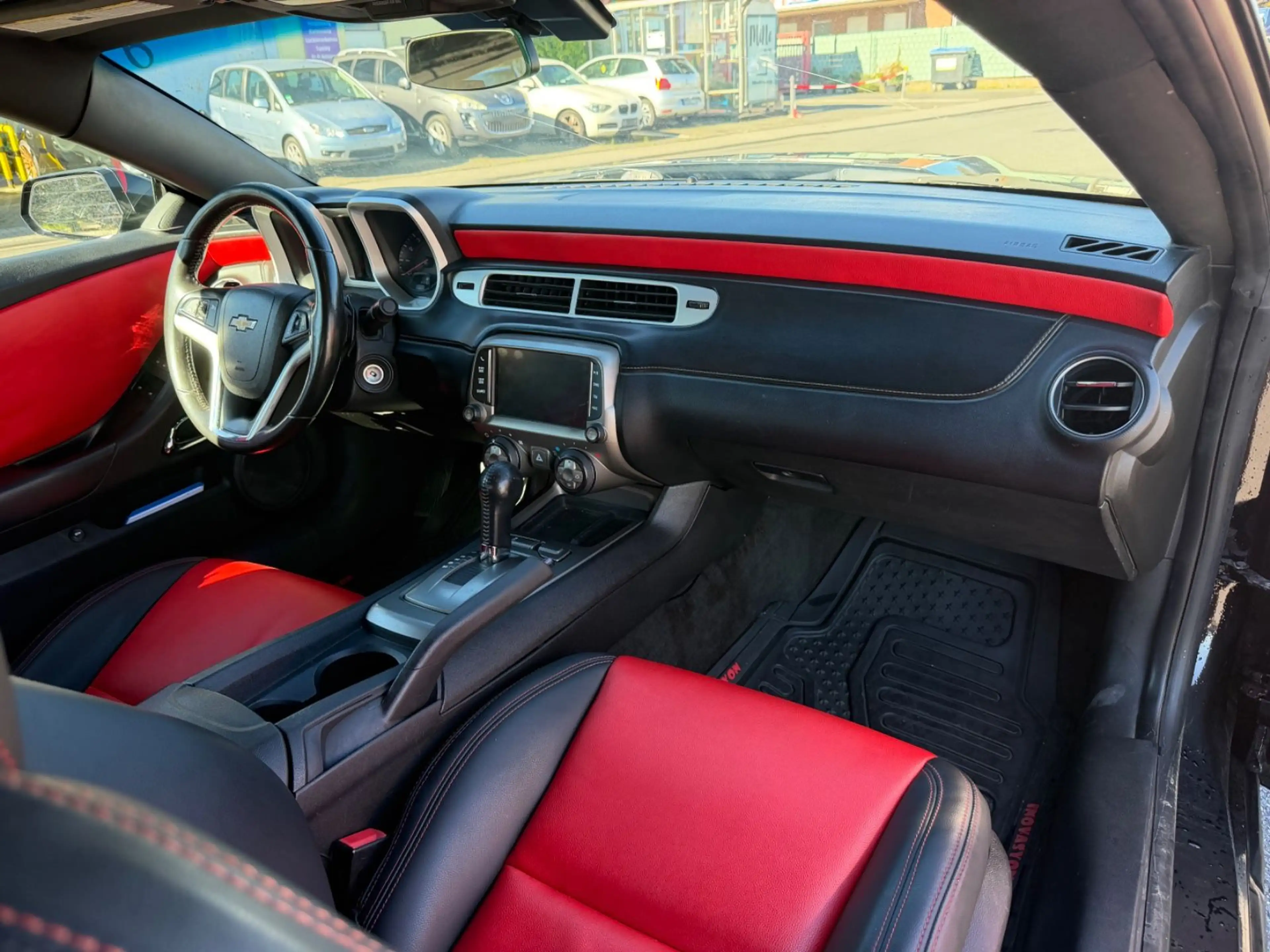 Chevrolet Camaro Coupé V6 — photo 15
