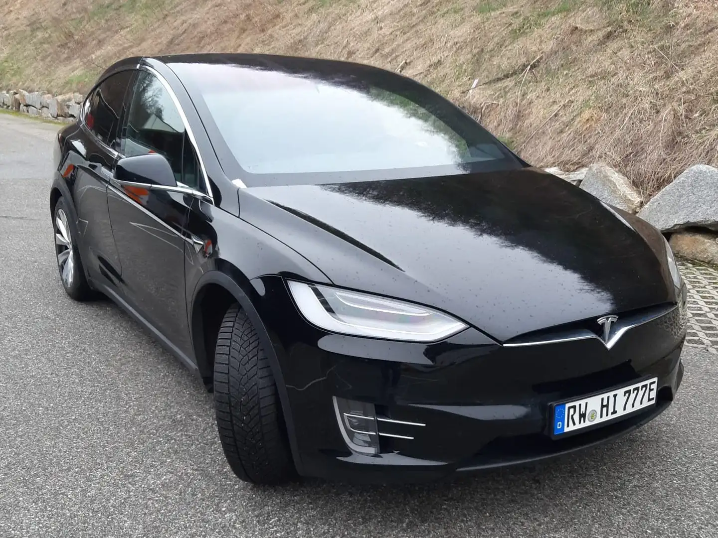 Tesla Model X Model X Performance Чорний - 1
