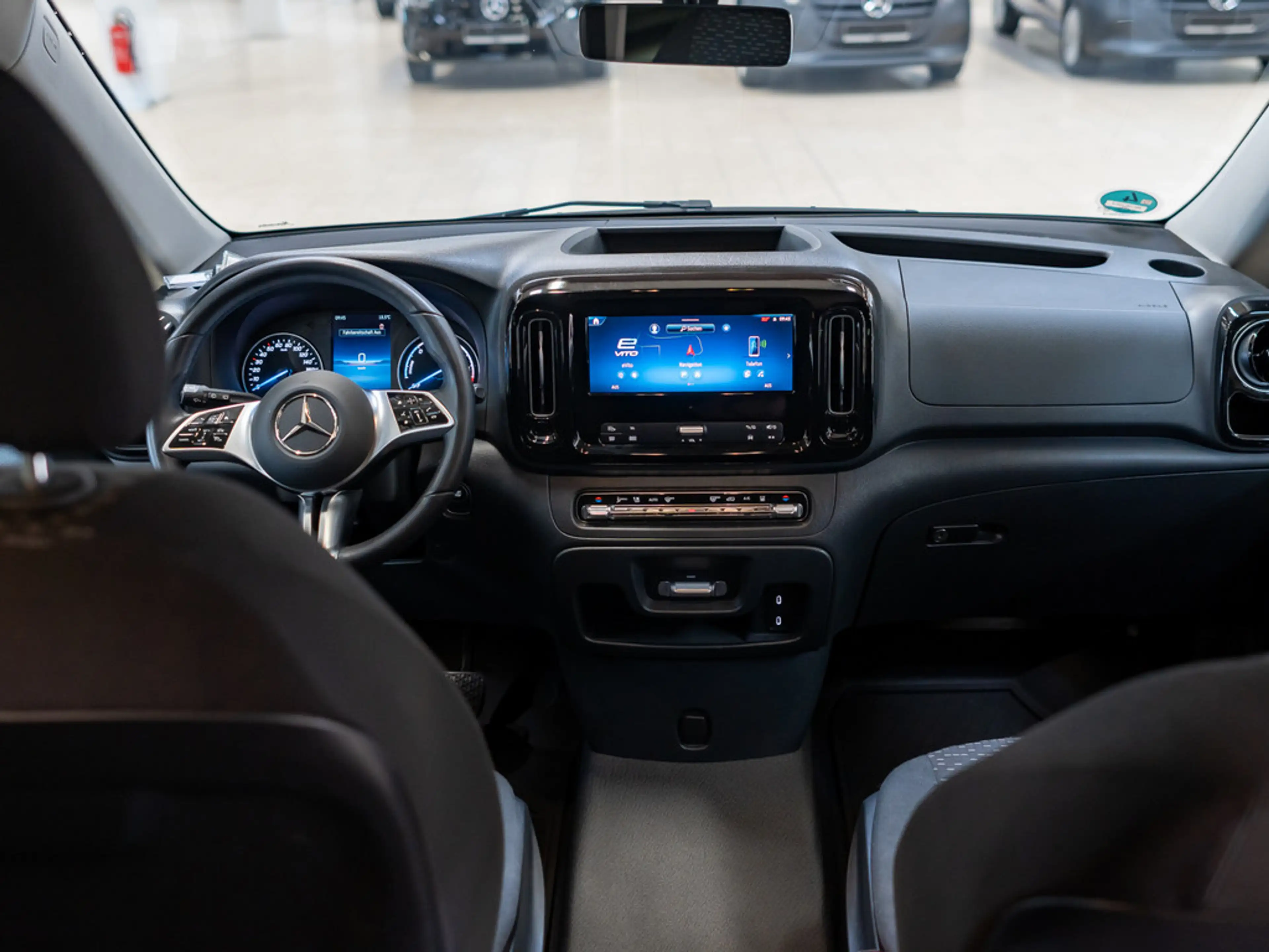 Mercedes-Benz Vito e 129 Tourer PRO Lang Distr. Kamera Spurh — photo 10
