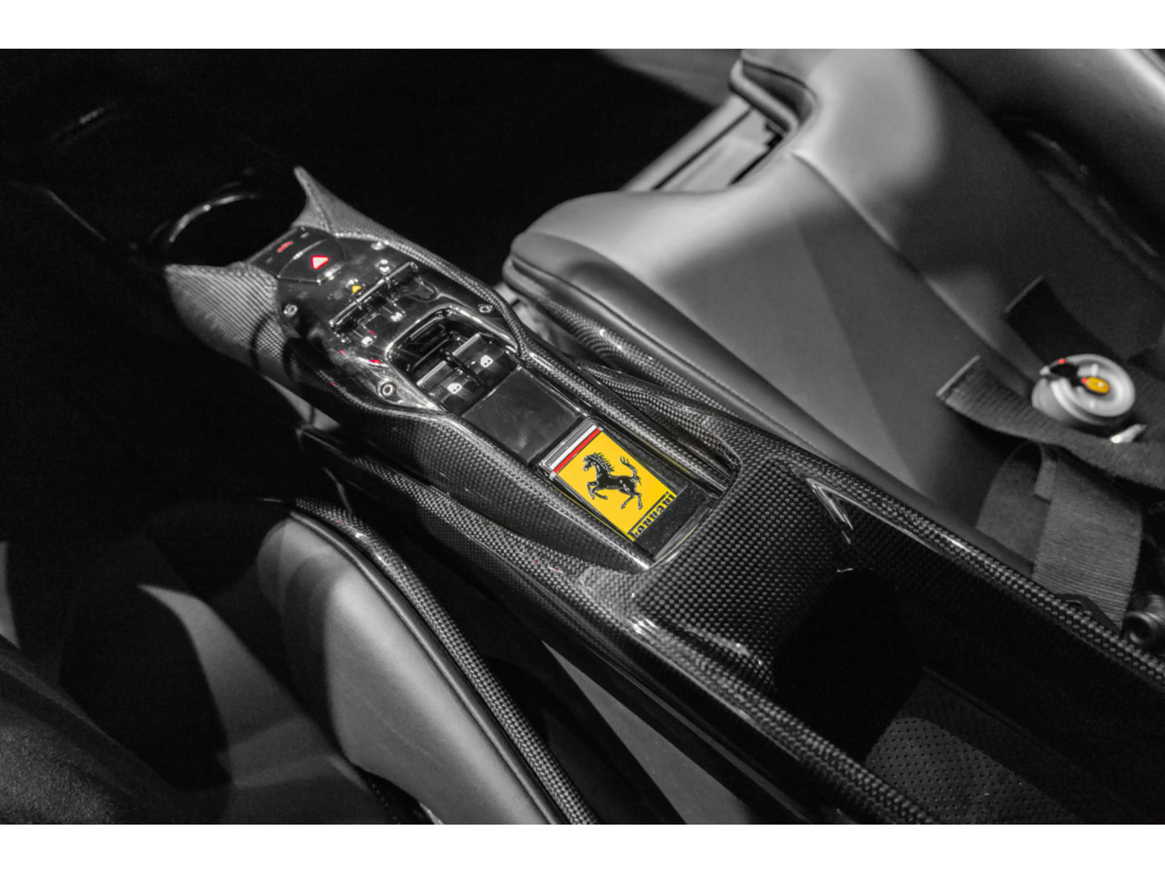 Ferrari 296 GTB ASSETTO FIORANO - GRIGIO SCURO — photo 10