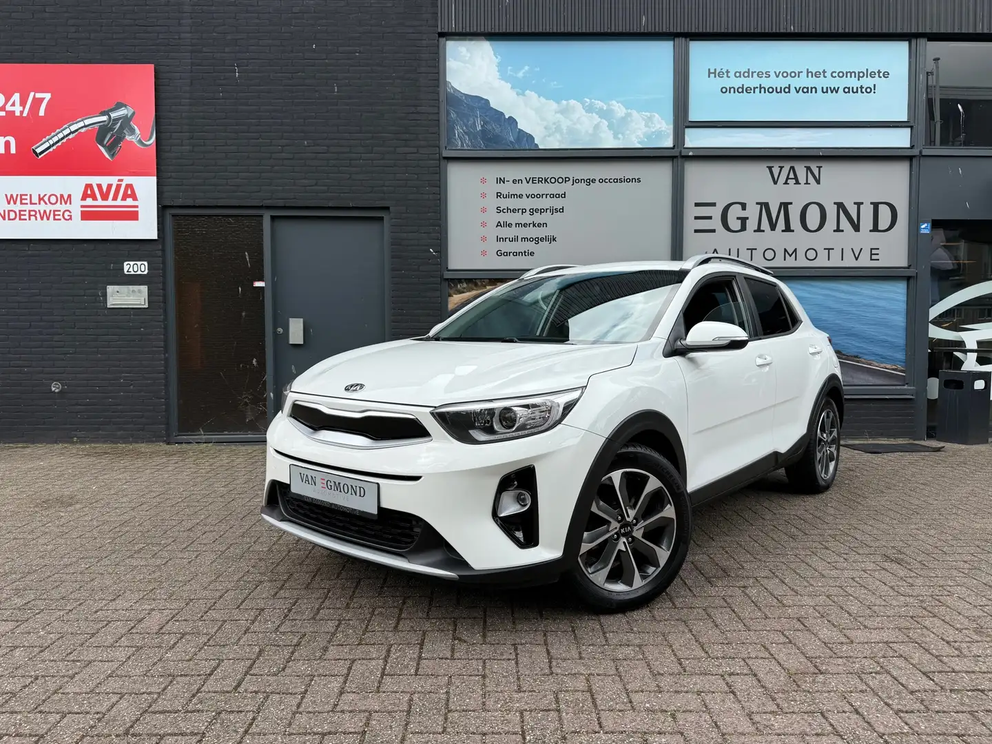 Kia Stonic 1.0 T-GDi DynamicLine Wit - 1