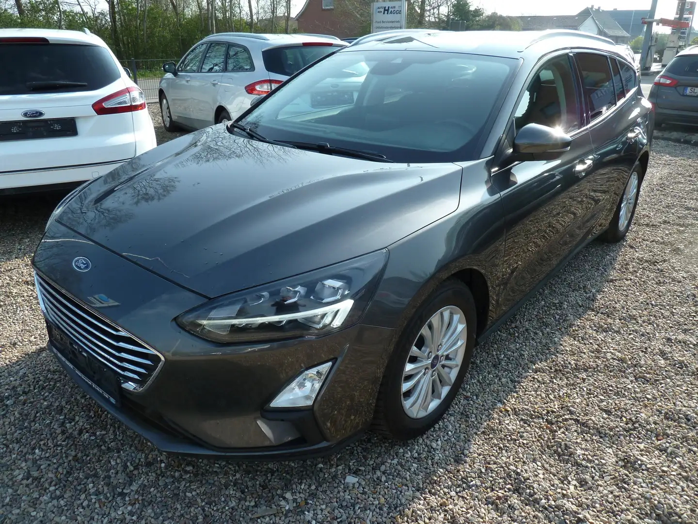 Ford Focus Titanium Grau - 2