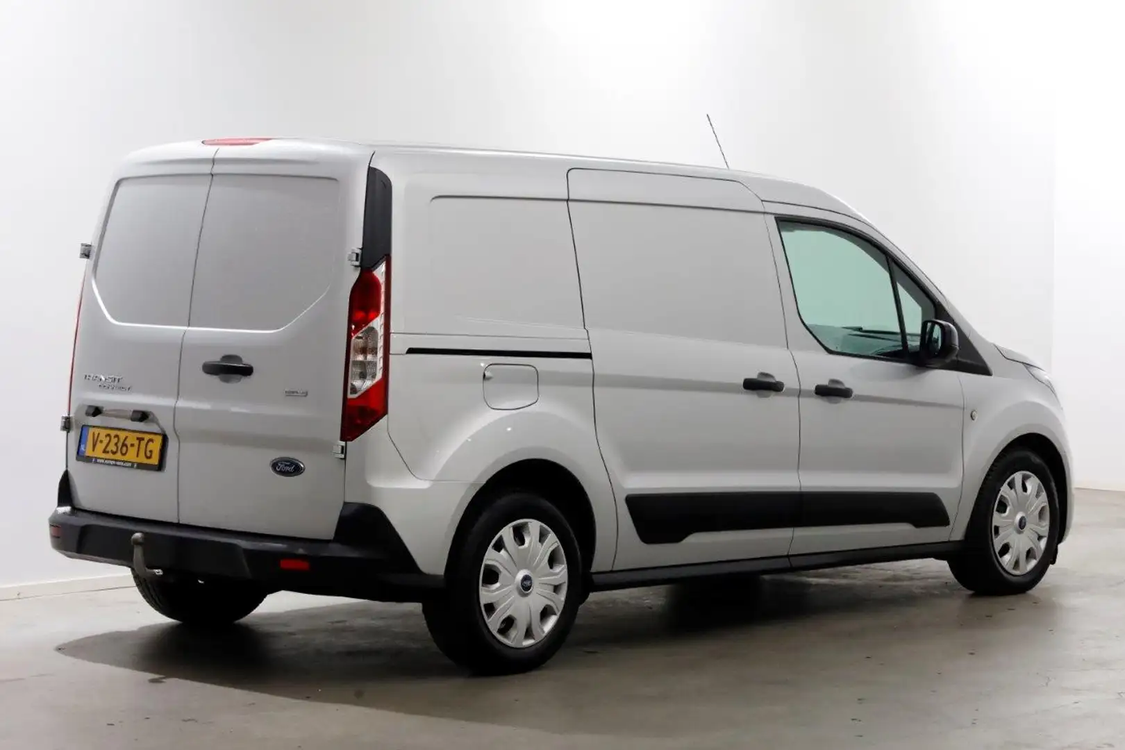 Ford Transit Connect 1.5 TDCI 100pk E6 L2 Trend Airco 11-2018 Zilver - 2