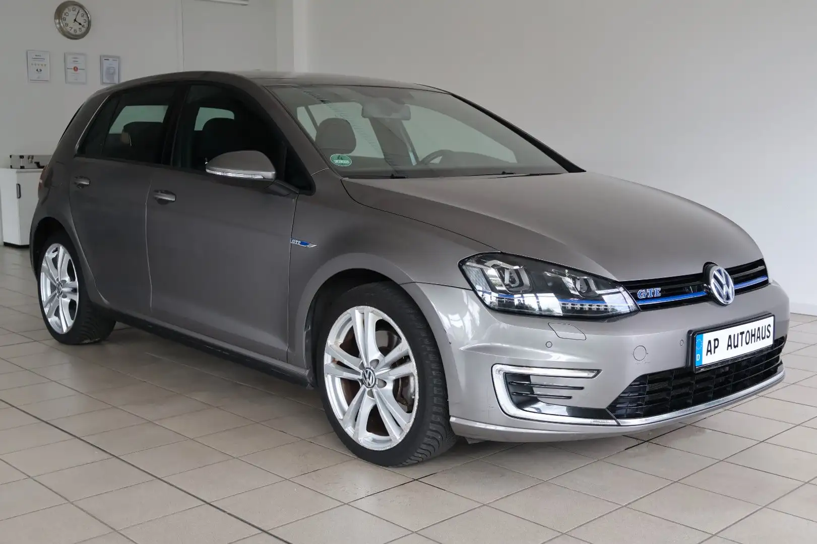Volkswagen Golf VII GTE LED 2. Hand Ambiente Grau - 1