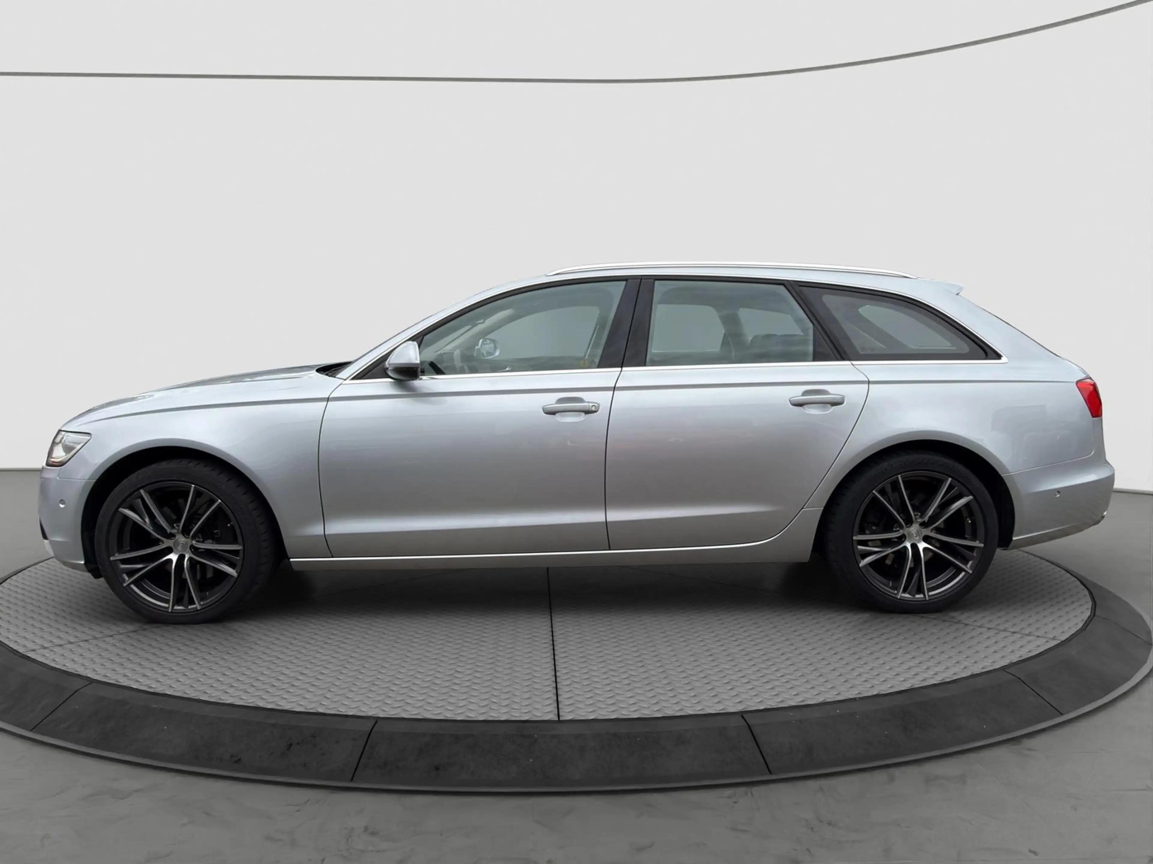 Audi A6 3.0 V6 24V TDI clean diesel — photo 3