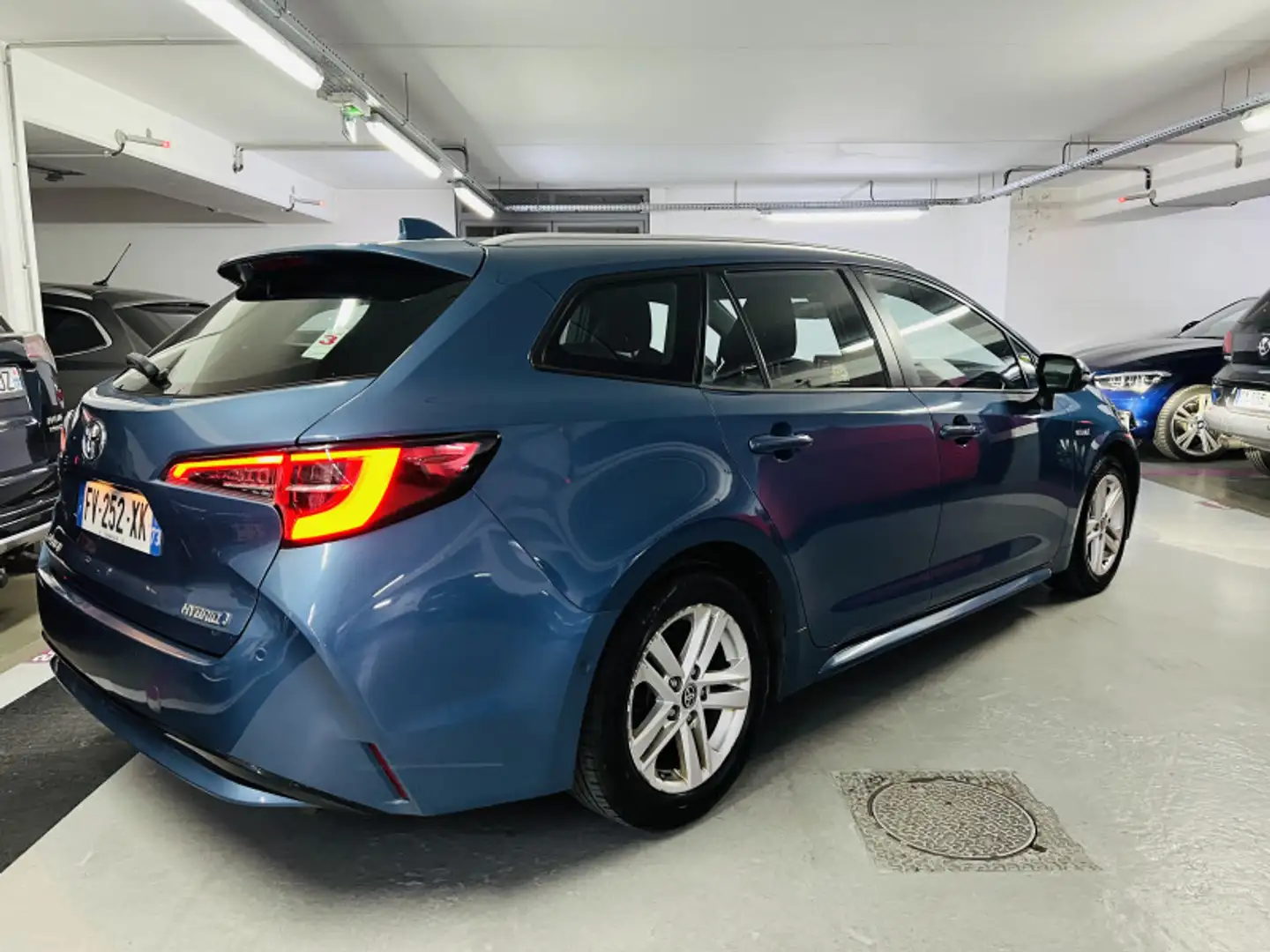 Toyota Corolla 122H DYNAMIC BUSINESS + STAGE HYBRID ACADEMY MY21* Bleu - 2