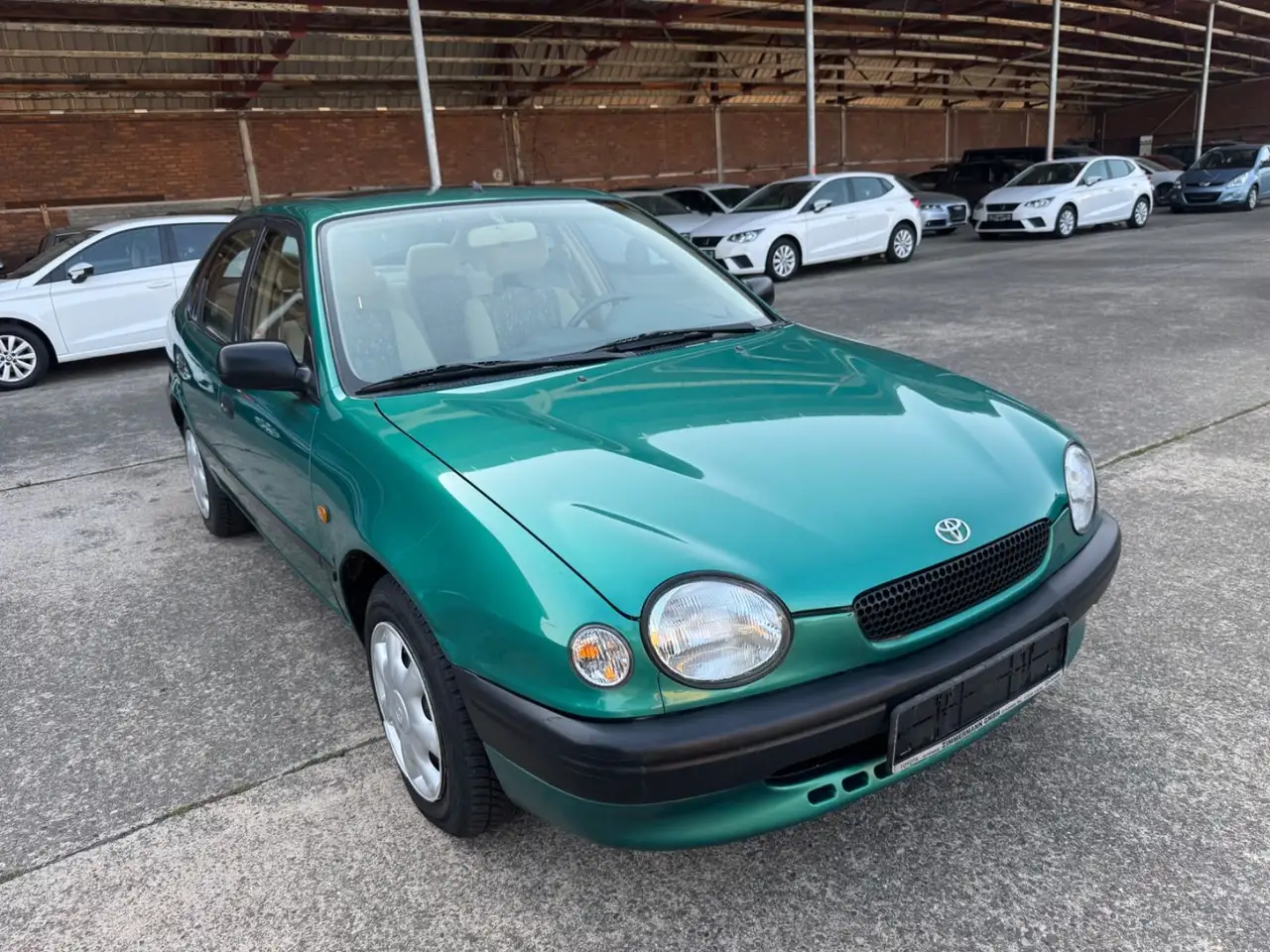 Toyota Corolla 1.4 linea terra Automatik/1.HAND/TÜV NEU, foto 3