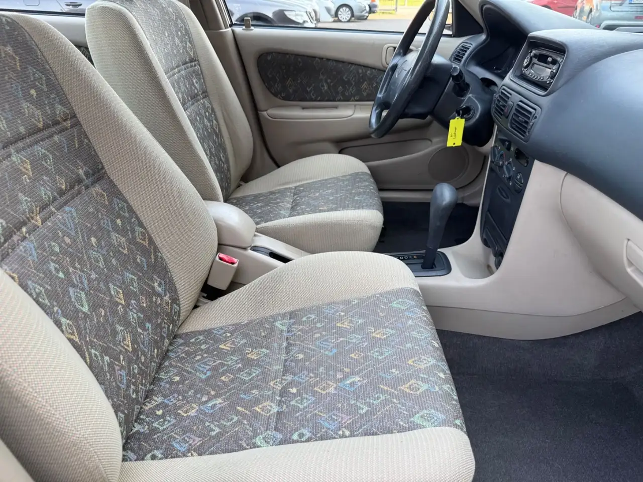 Toyota Corolla 1.4 linea terra Automatik/1.HAND/TÜV NEU, foto 11