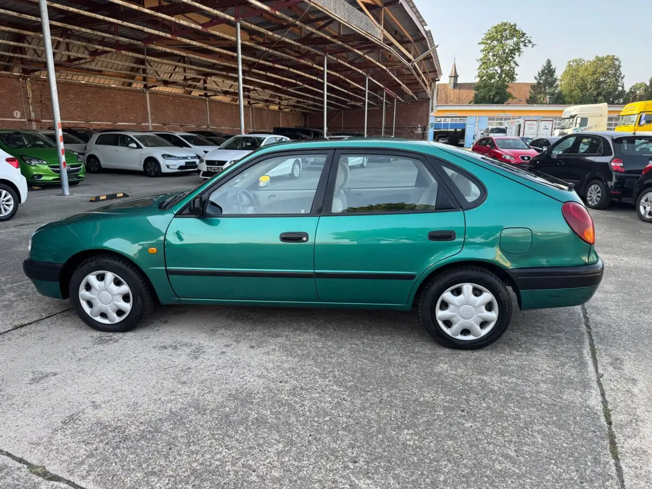 Toyota Corolla 1.4 linea terra Automatik/1.HAND/TÜV NEU, foto 8