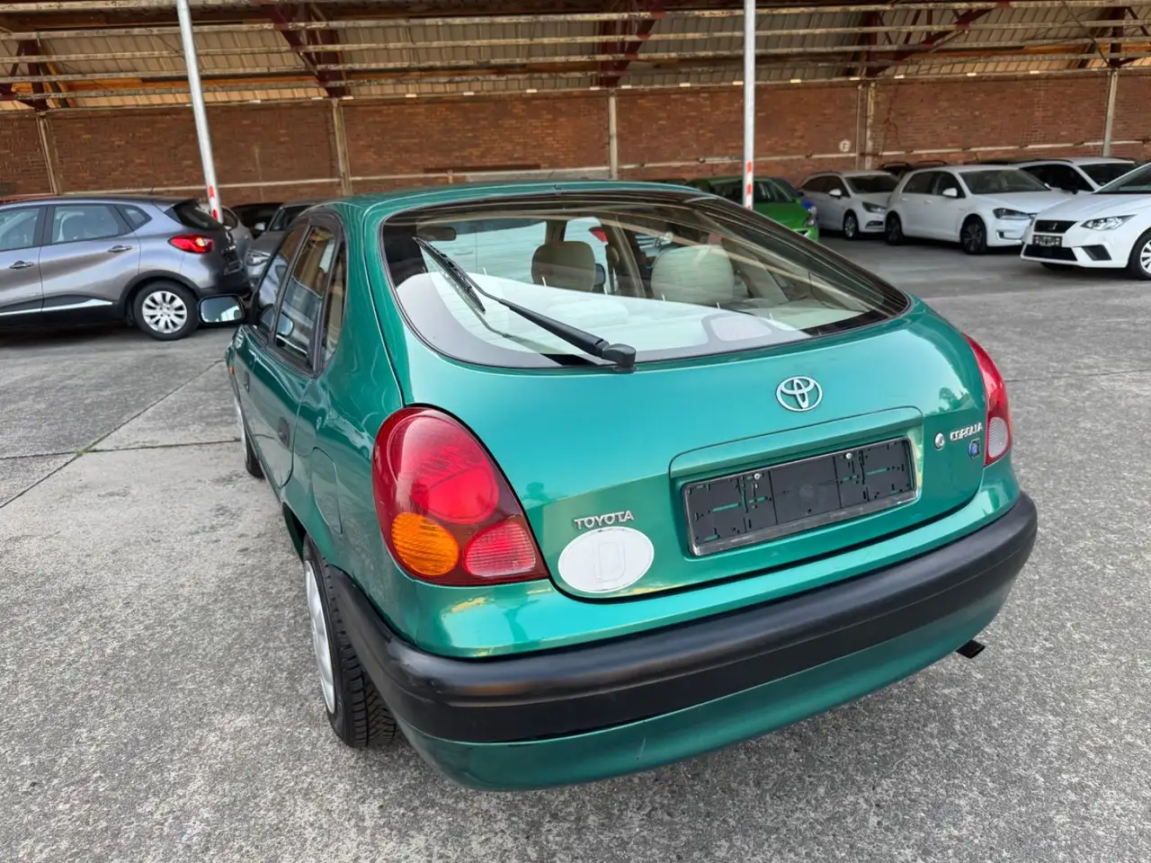 Toyota Corolla 1.4 linea terra Automatik/1.HAND/TÜV NEU, foto 7