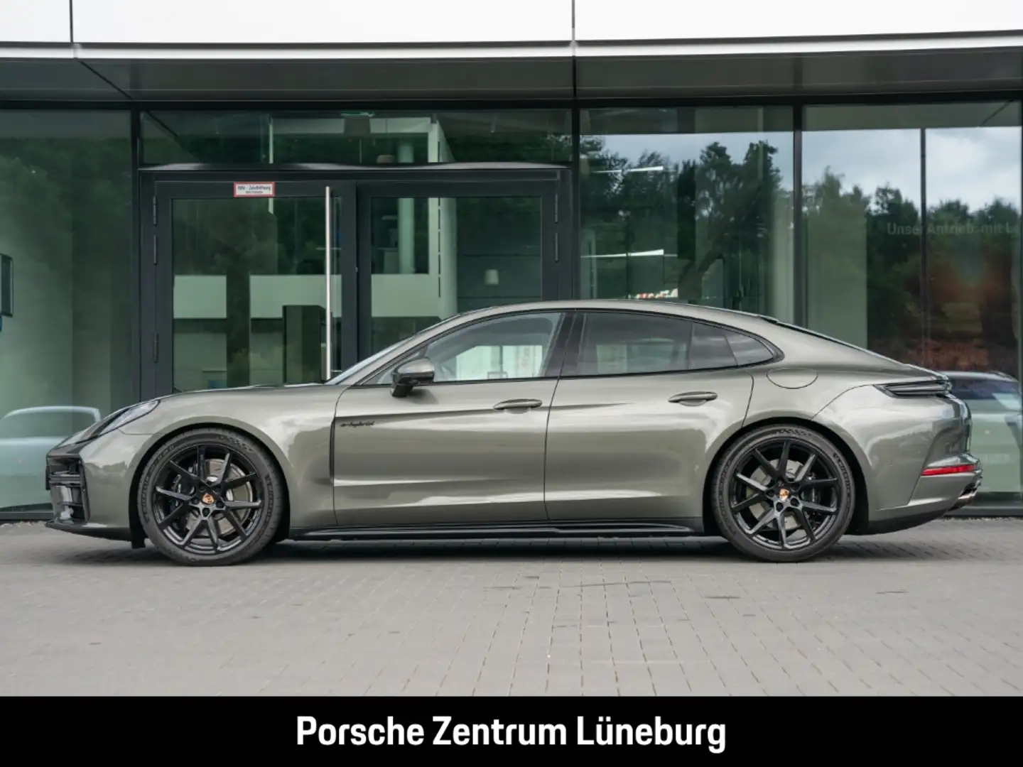 Porsche Panamera 4 E-Hybrid BOSE Panoramadach InnoDrive Vert - 2