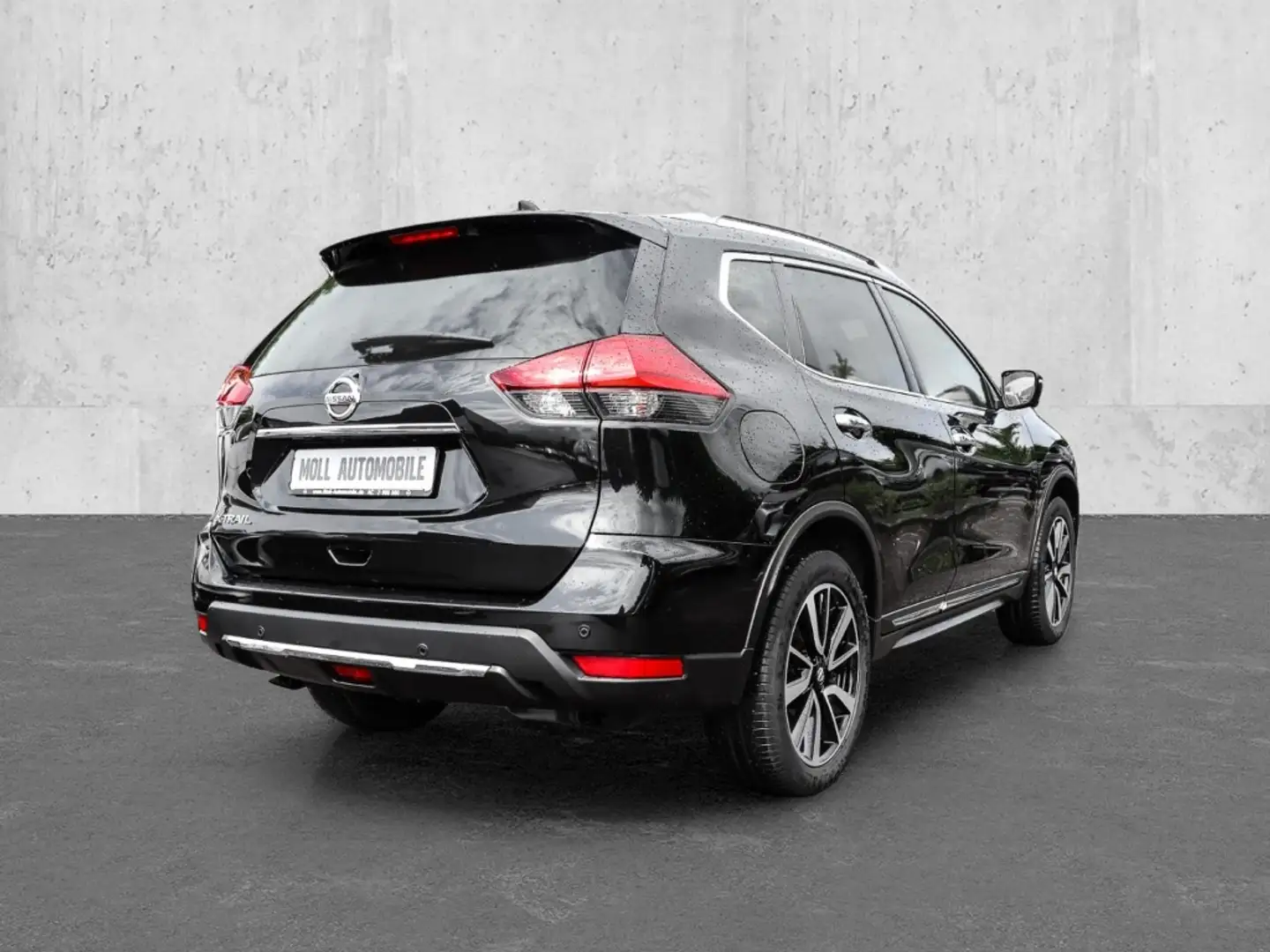 Nissan X-Trail Tekna 1.6 DIG-T Panorama Navi Soundsystem Bose 360 Schwarz - 2