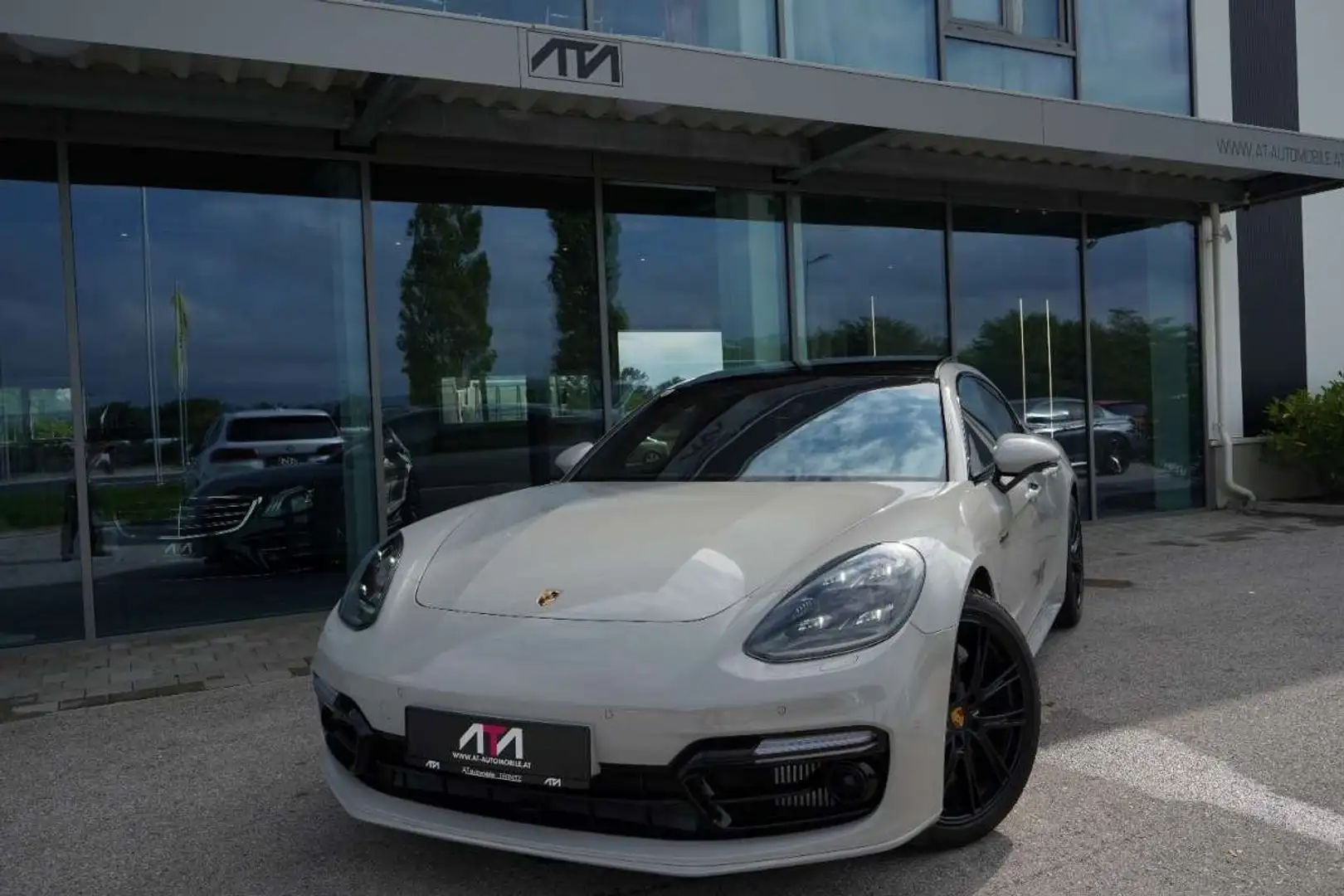 Porsche Panamera Turbo S E-Hybrid PHEV|P-Dach|Soft-Close| Grau - 2