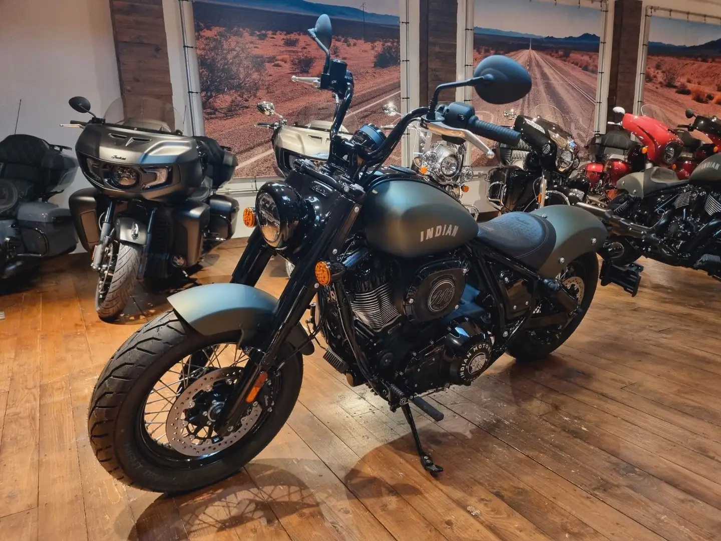 Indian Chief Bobber DH  100 Jahre (1000/2,99%)) Vert - 2