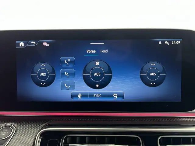 Mercedes-Benz V-Class view 14
