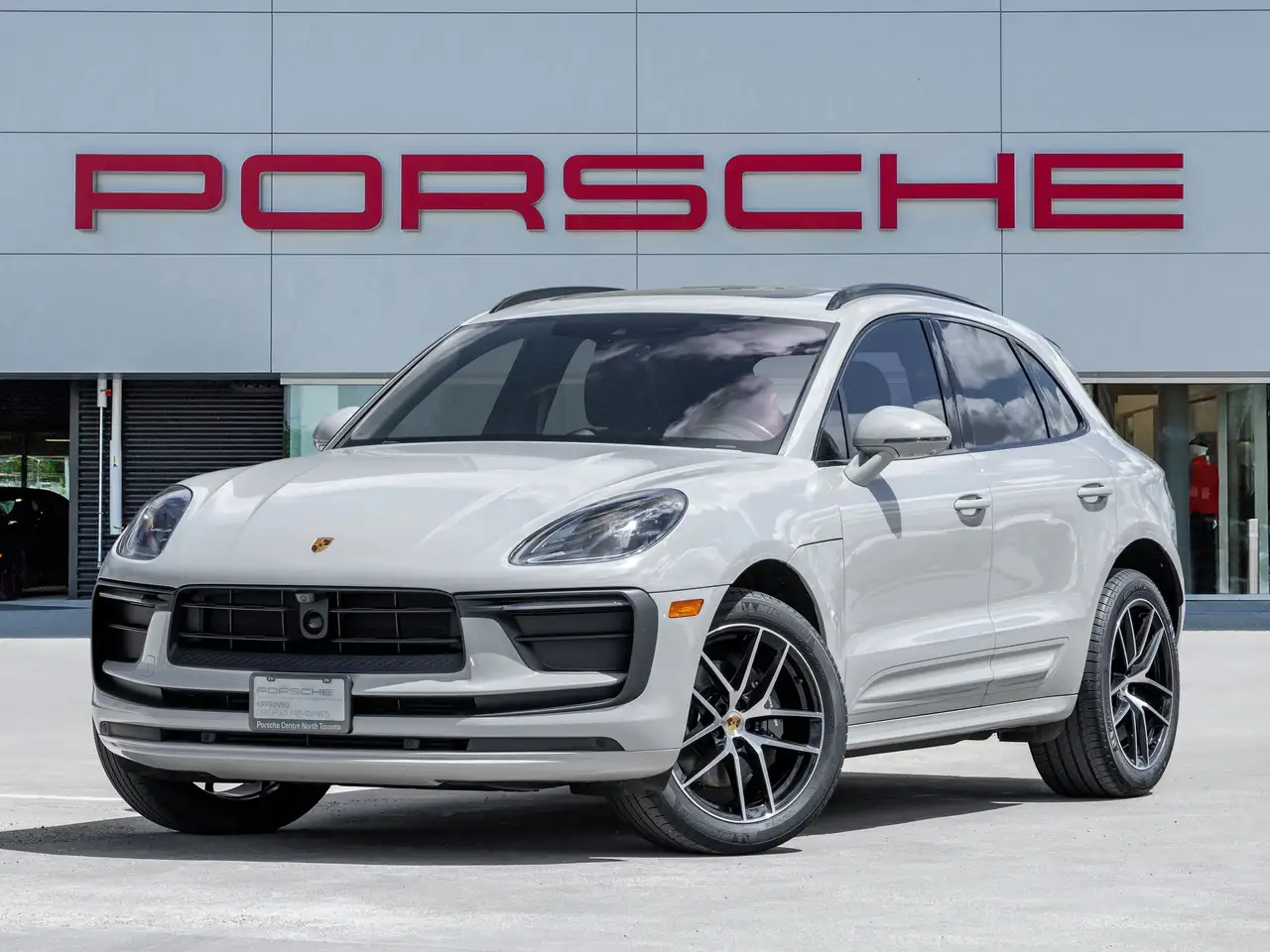 2023 Porsche Macan