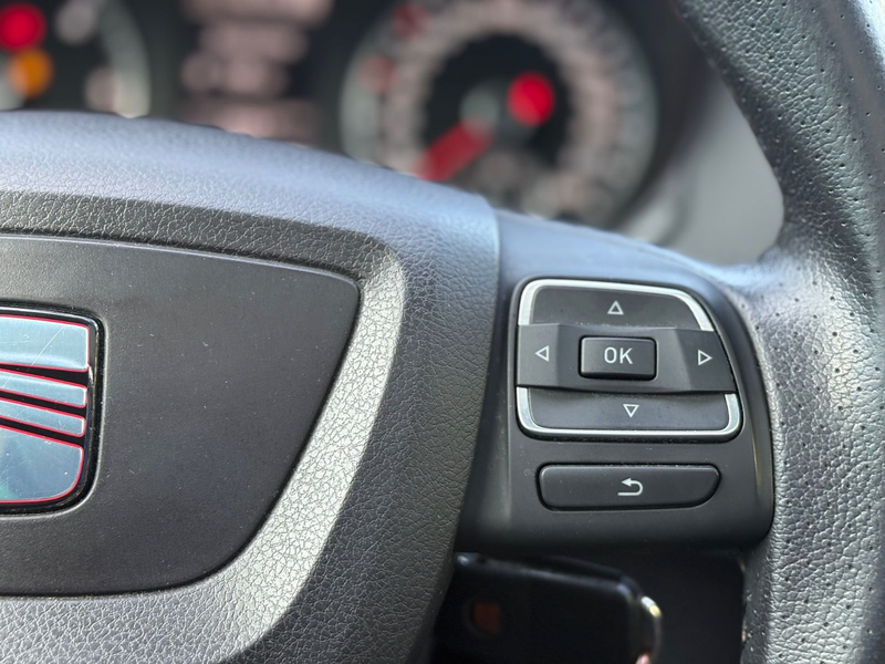 SEAT Alhambra Style*Panorama*Xenon*NAVI*AHK*PDC*7Sitz — photo 12