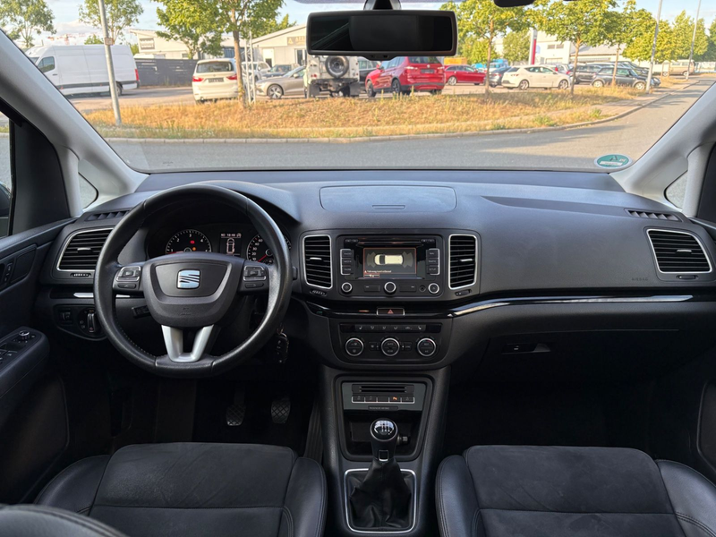 SEAT Alhambra Style*Panorama*Xenon*NAVI*AHK*PDC*7Sitz — photo 8