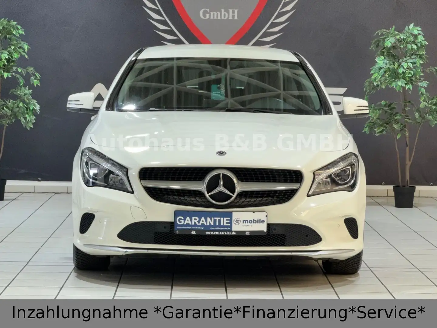 Mercedes-Benz CLA 180 d*Automatik*Navi*Tempo*LED*SHZ*AHK Weiß - 2