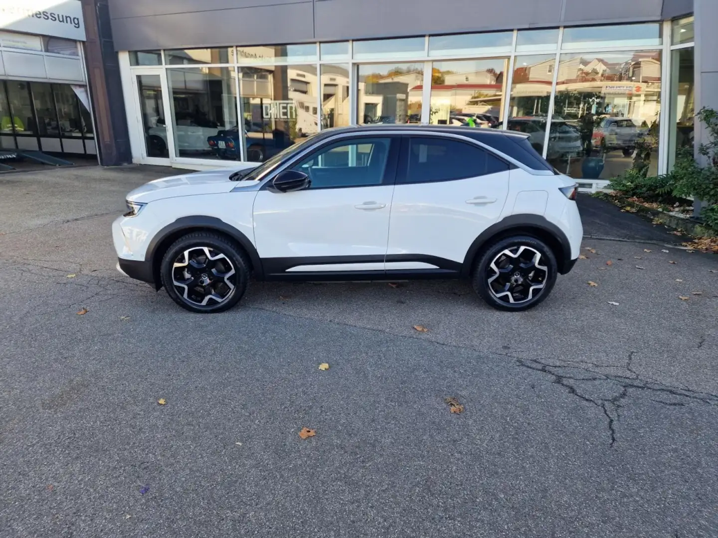 Opel Mokka-E Ultimate AT+NAV+MATRIX+PDC+SHZ+APA+11KW Klima Weiß - 2