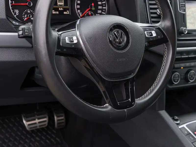 Annonce voiture d'occasion Volkswagen Amarok - CARADIZE