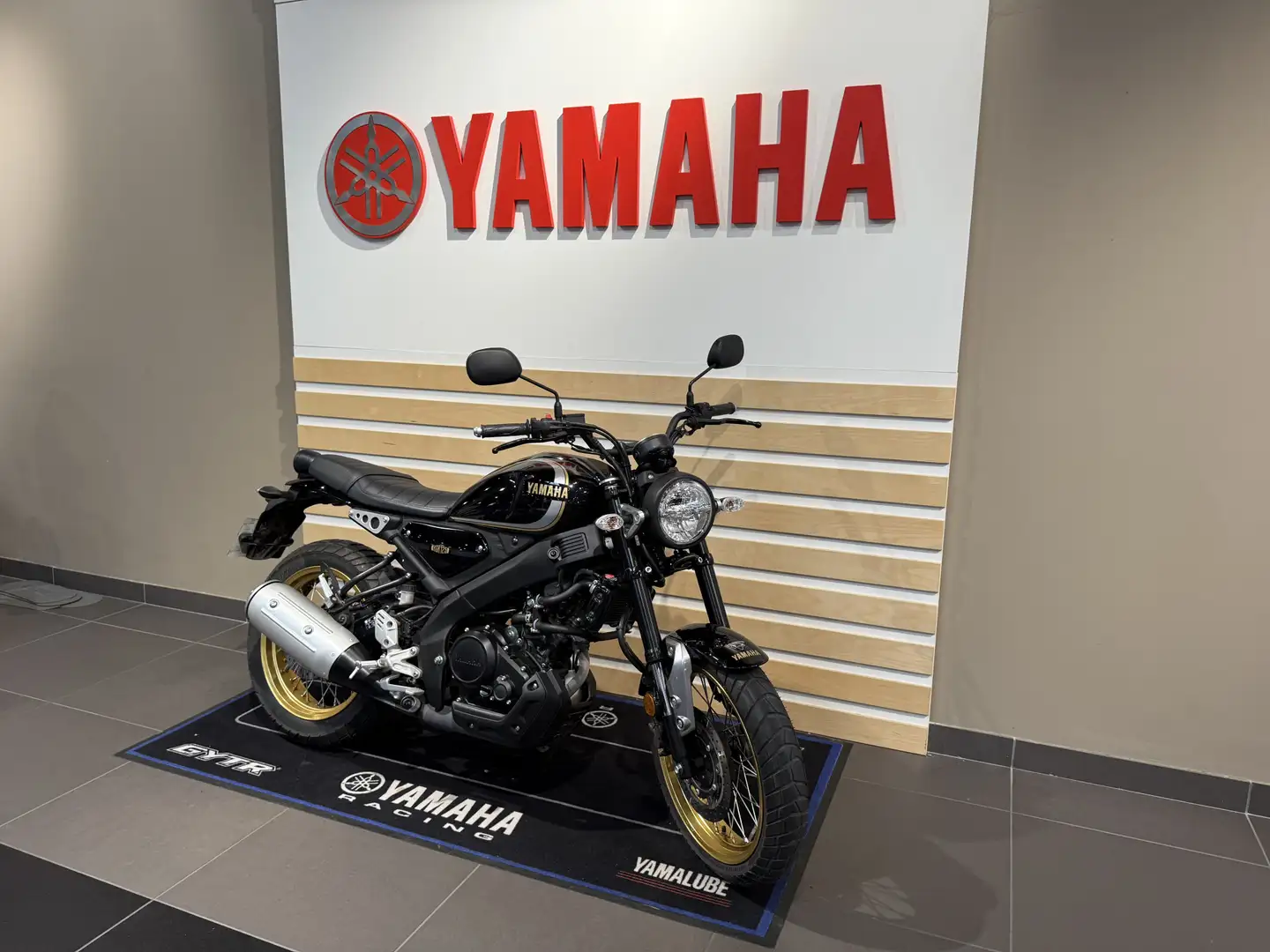 Yamaha XSR 125 - 2