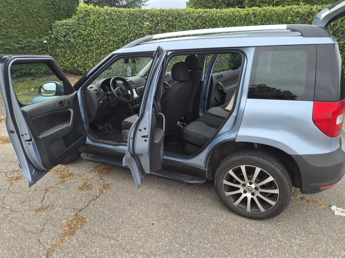 Skoda Yeti 1.2 TSI Active PLUS EDITION - 1