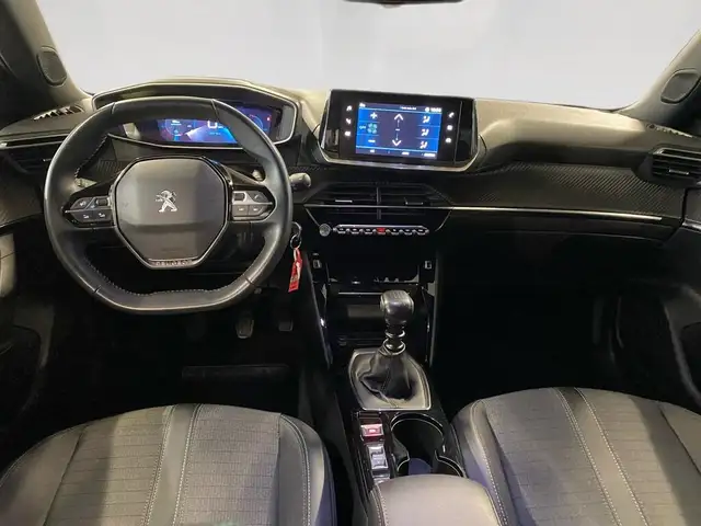 Peugeot 2008 view 6