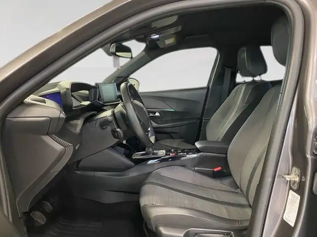 Peugeot 2008 view 7