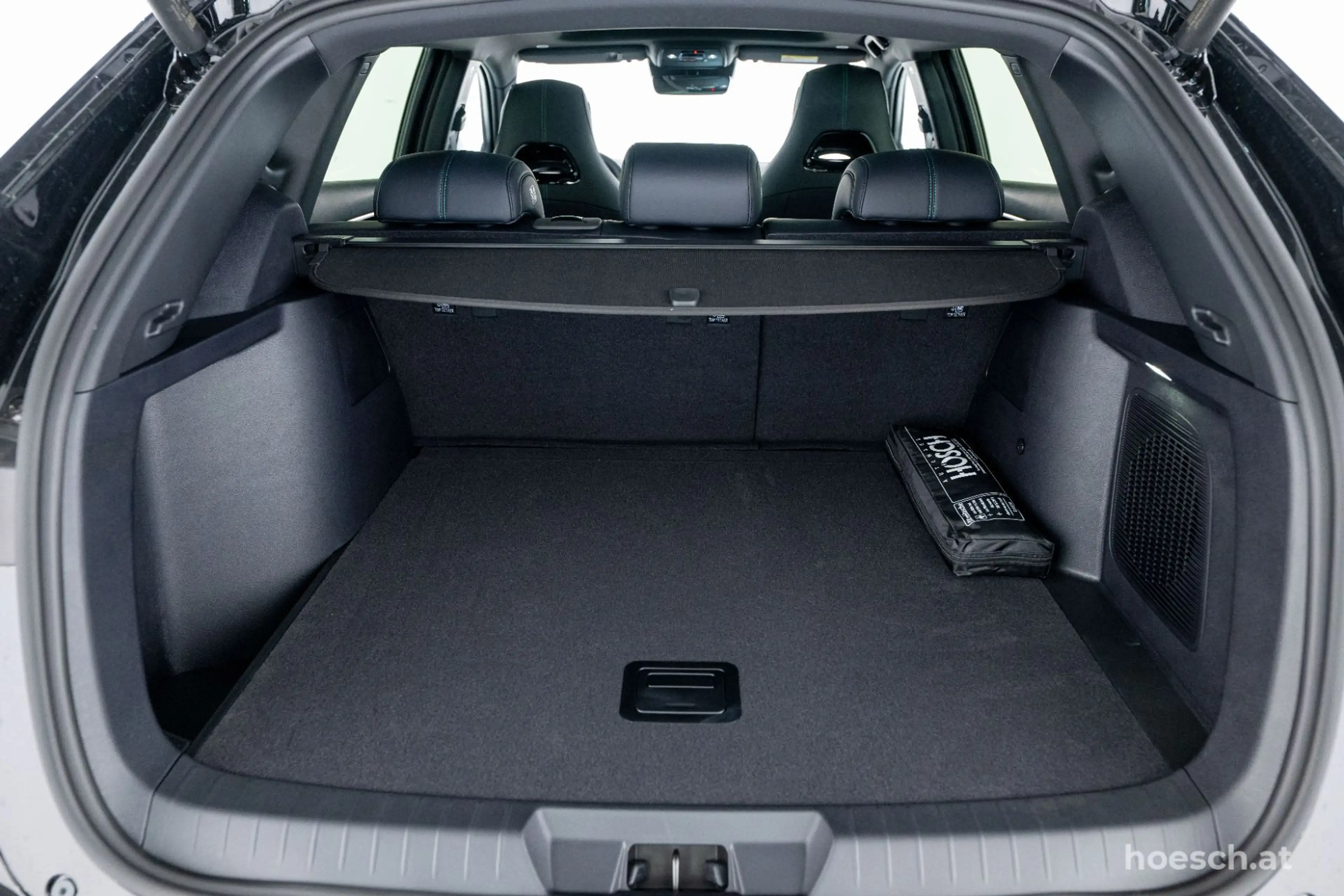 BYD Seal U DM-i COMFORT 26,6 kWh PANO LEDER NEU AKTION — photo 8