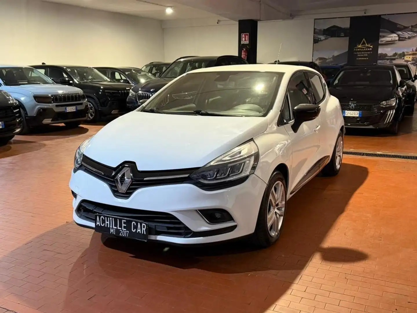 Renault Clio 1.5 dci Moschino Zen 90cv EURO 6C *PREZZO REALE* Weiß - 1
