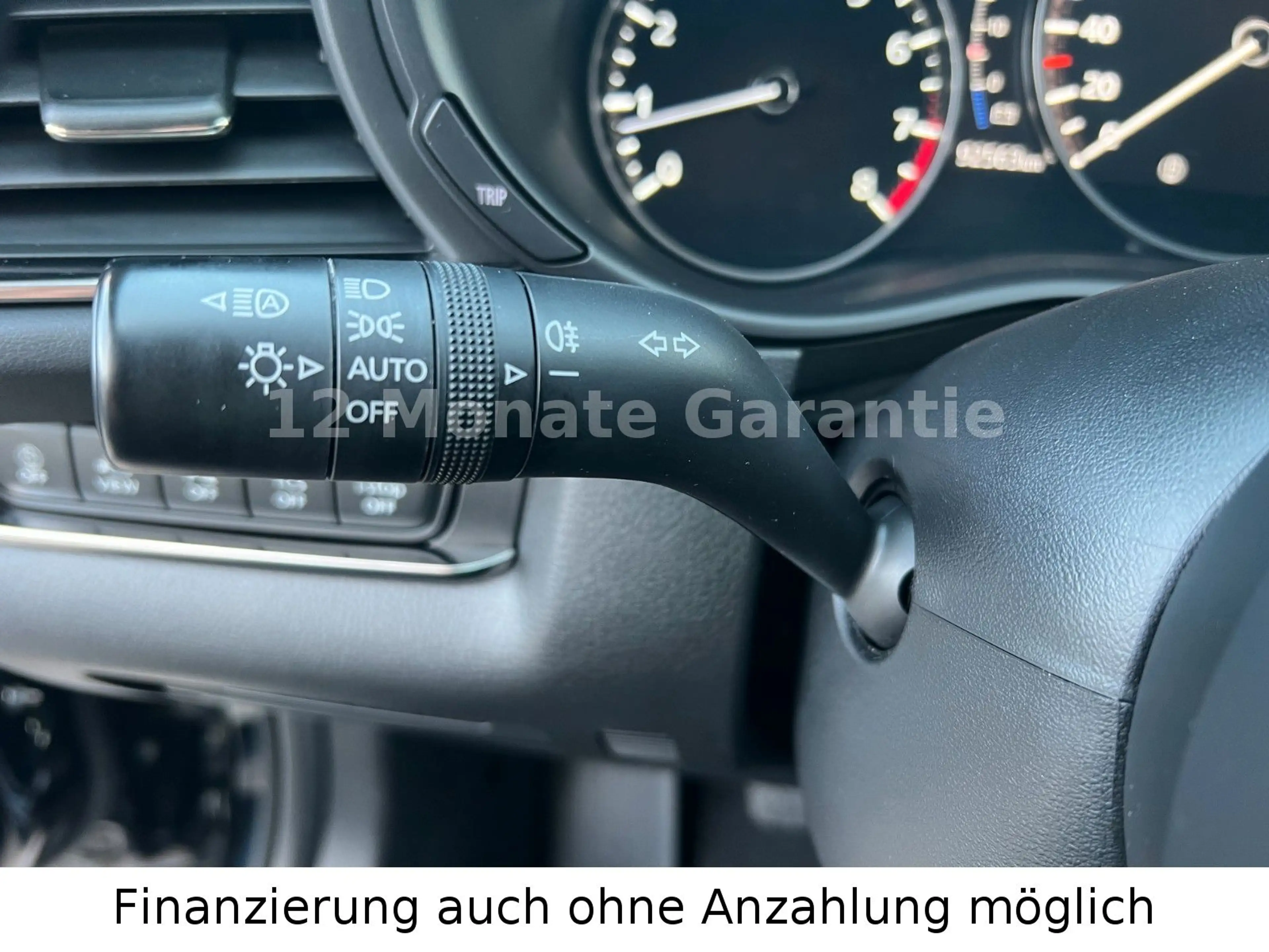 Mazda CX-30 2.0 Skyactiv-X Mild-Hybrid Selection 2WD — photo 31