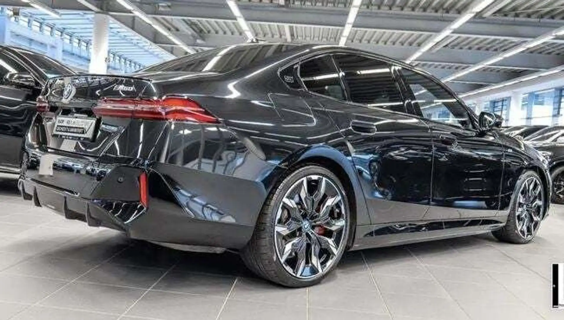 BMW i5 M60 xDrive M Sport Pro Negro - 2