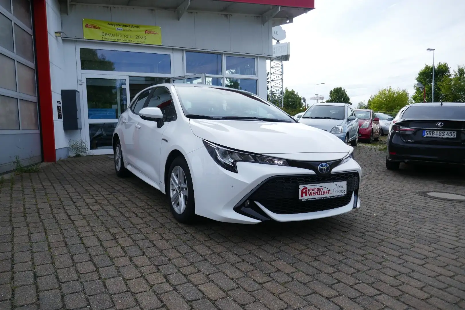 Toyota Corolla 1,8 Hybrid Comfort 5 Jahre Garantie Weiß - 2
