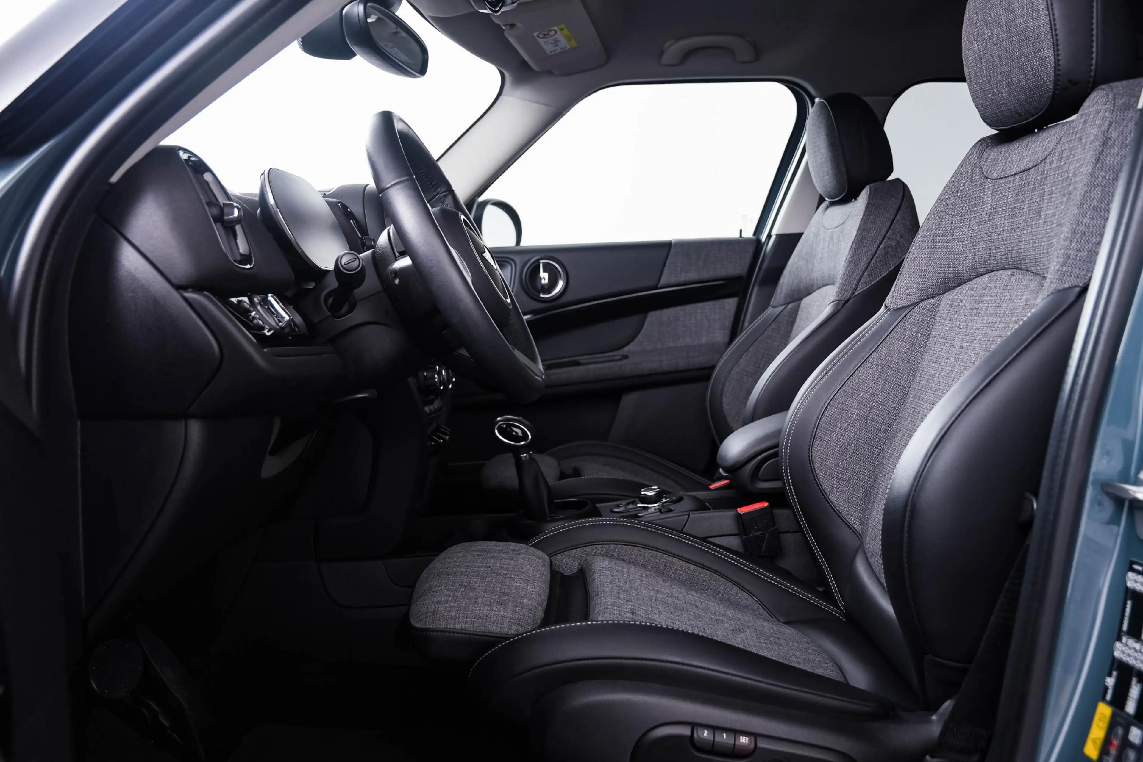 MINI Cooper SE Countryman ALL4 Active Cruise Control - Head up - Elektrisch — photo 4