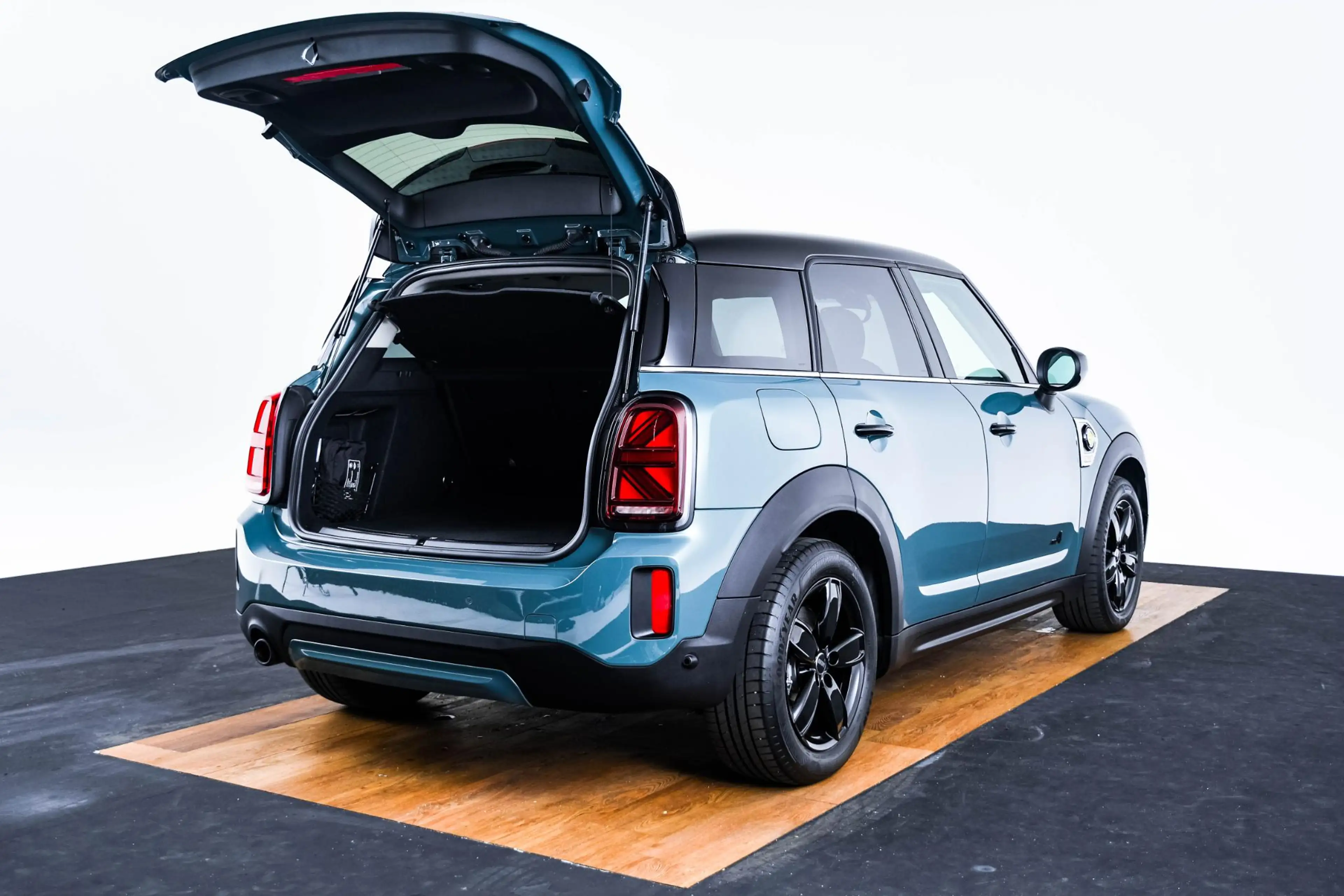 MINI Cooper SE Countryman ALL4 Active Cruise Control - Head up - Elektrisch — photo 12