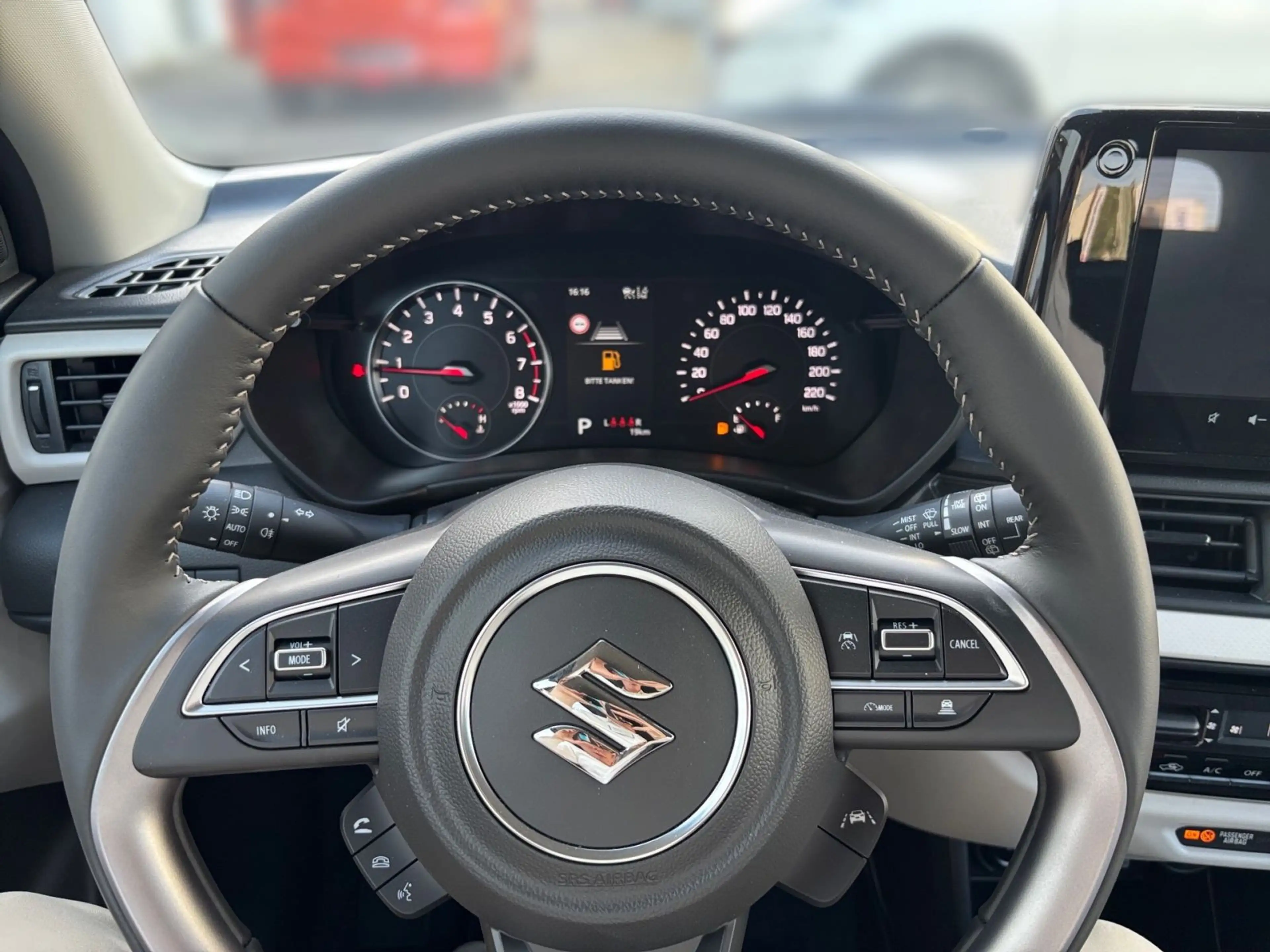Suzuki Swift SWIFT COMFORT CVT HYBRID — photo 8
