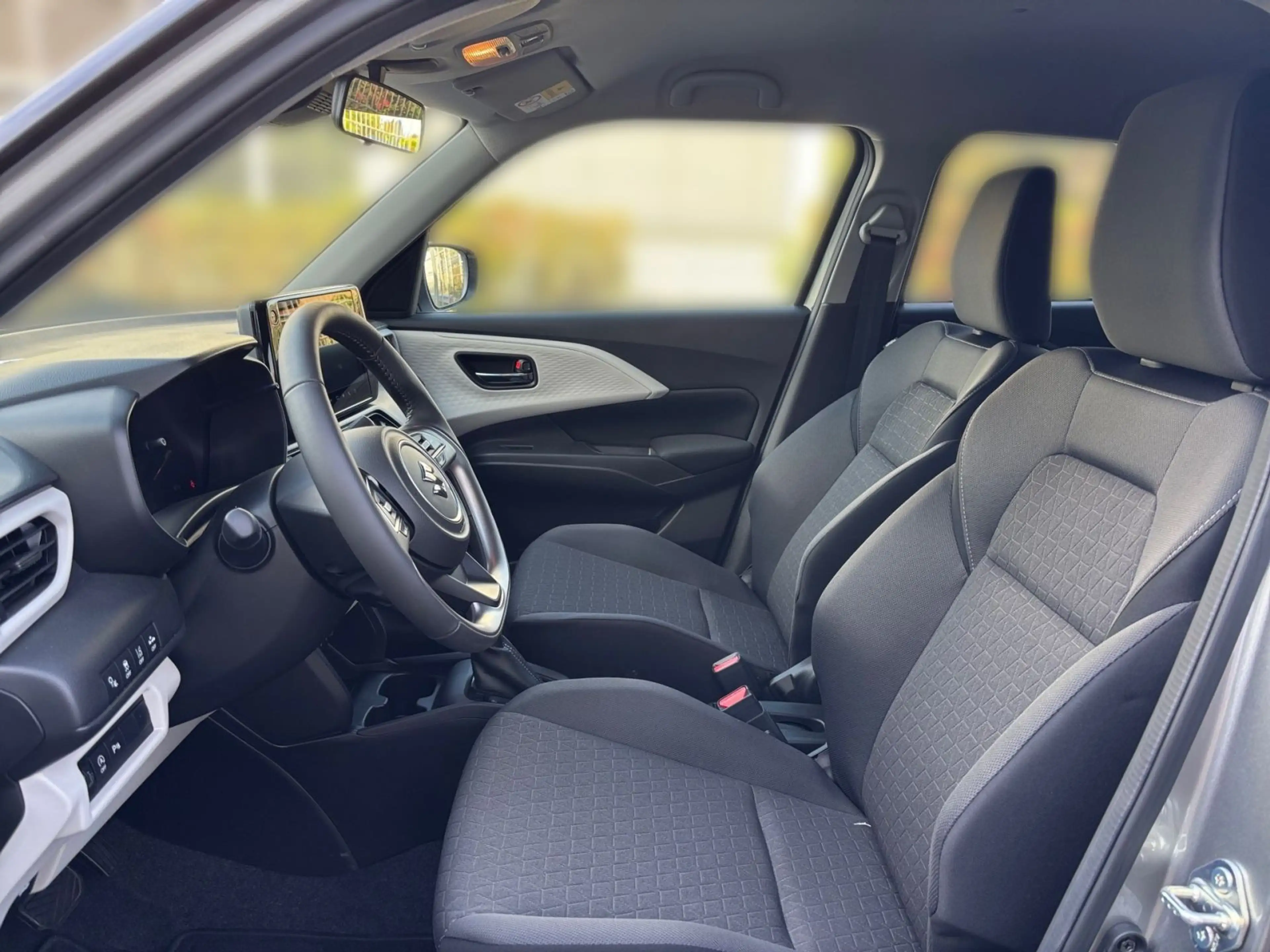 Suzuki Swift SWIFT COMFORT CVT HYBRID — photo 7