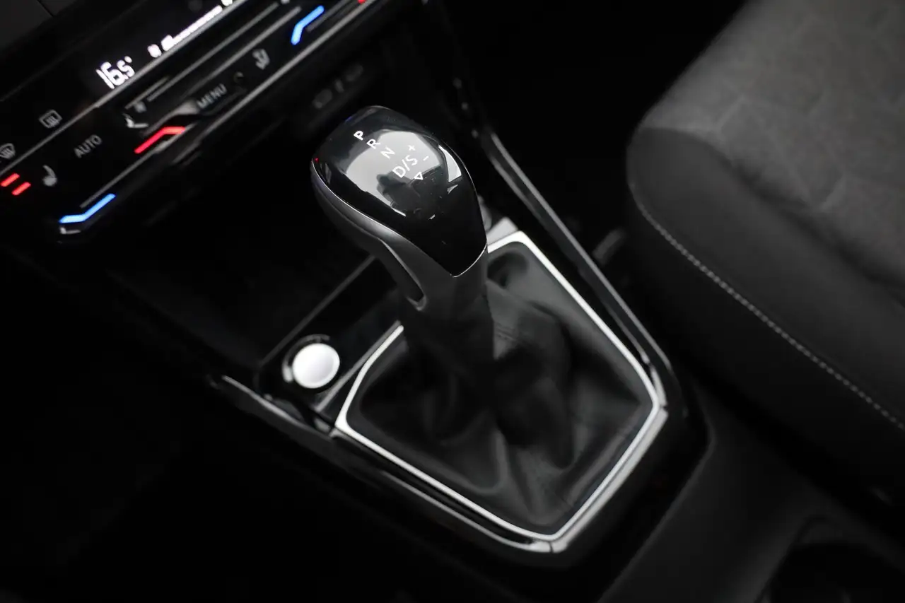 Volkswagen T-Cross 1.0 TSI DSG Matrix ACC Kamera 14