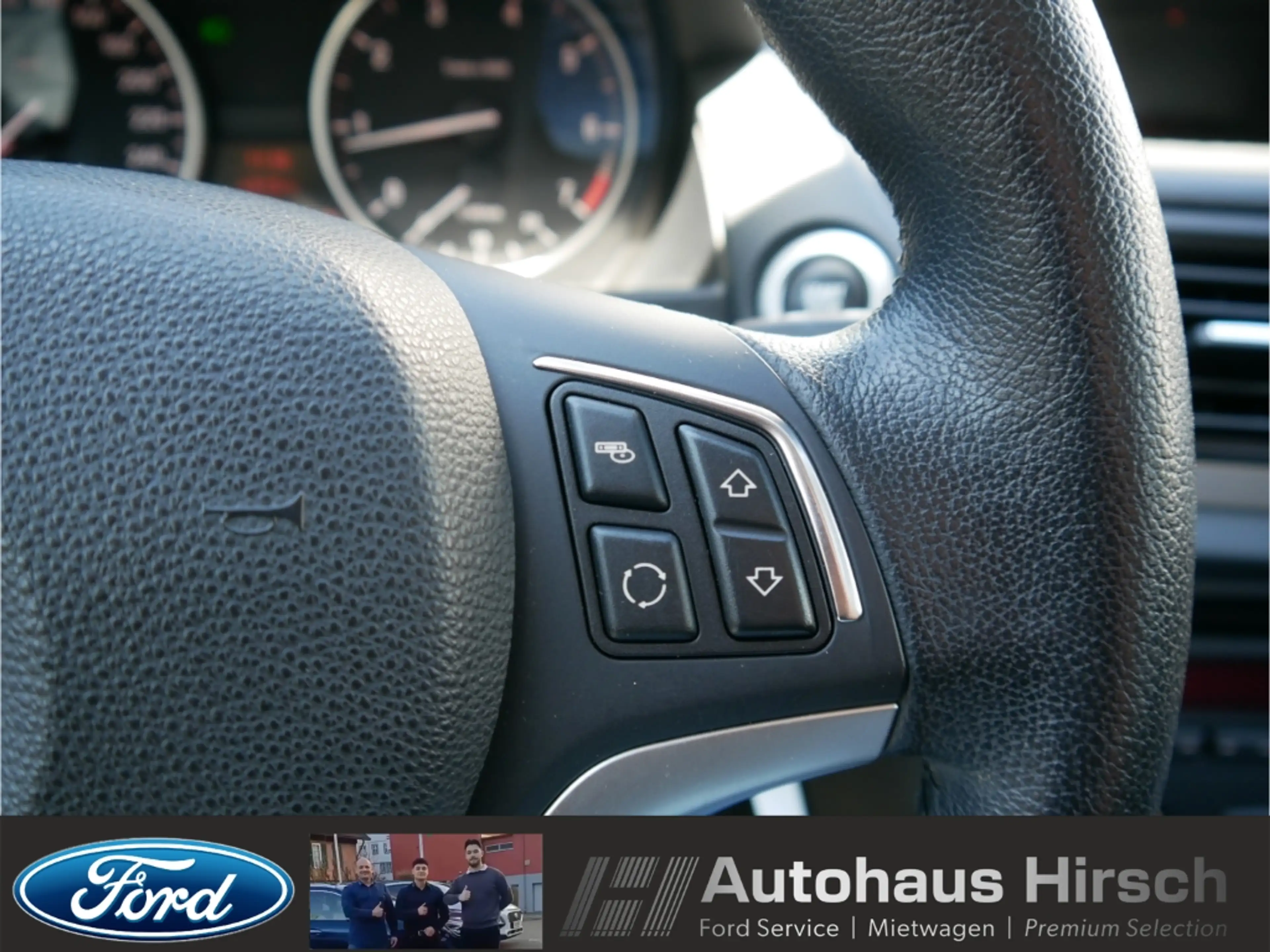 BMW X1 118i sDrive SHZ PDC Klima Multif.Lenkrad 2.Hd & we — photo 12