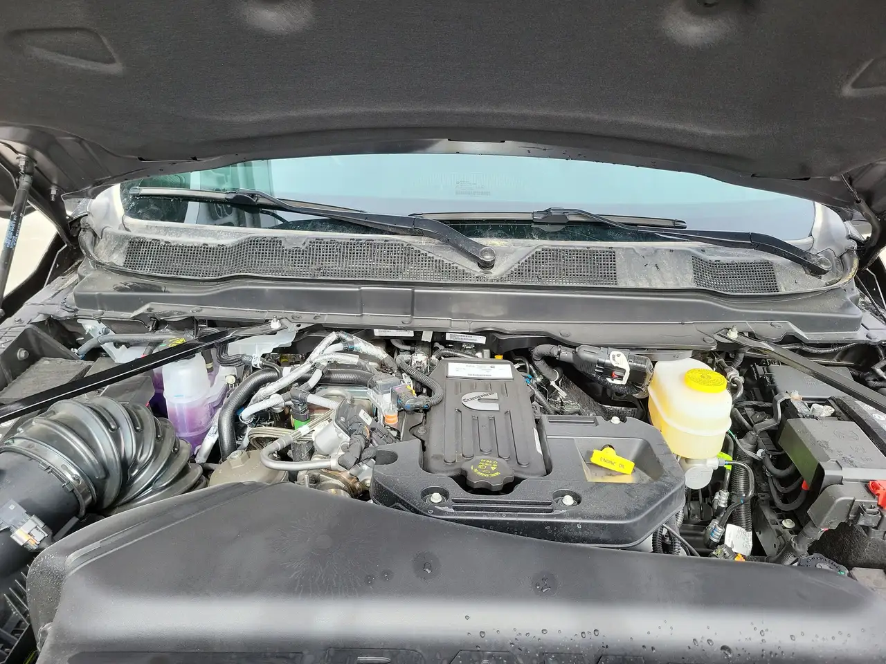 RAM 3500 снимка RAM 3500