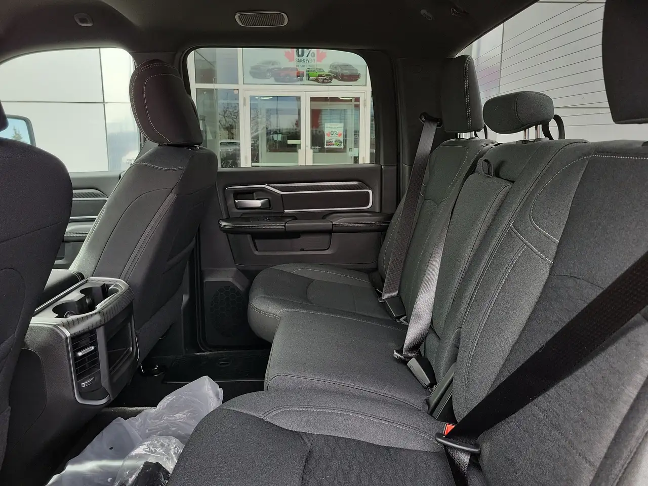 RAM 3500 снимка RAM 3500