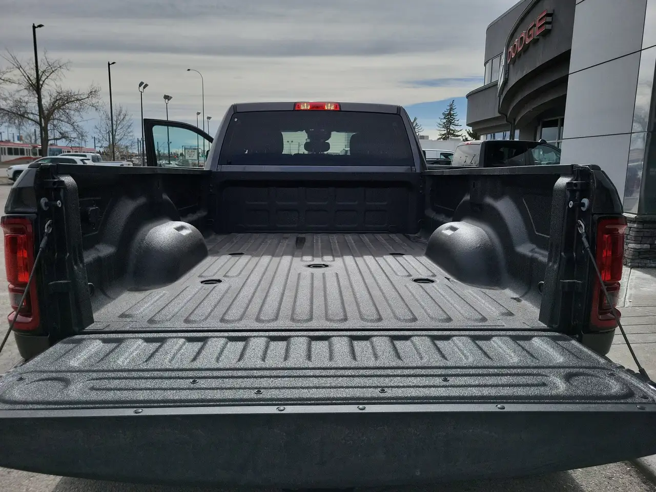 RAM 3500 снимка RAM 3500