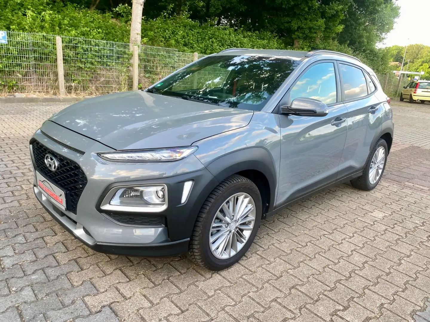 Hyundai KONA YES! Plus /Scheckheftgepflegt lückenlos/Top Grey - 2