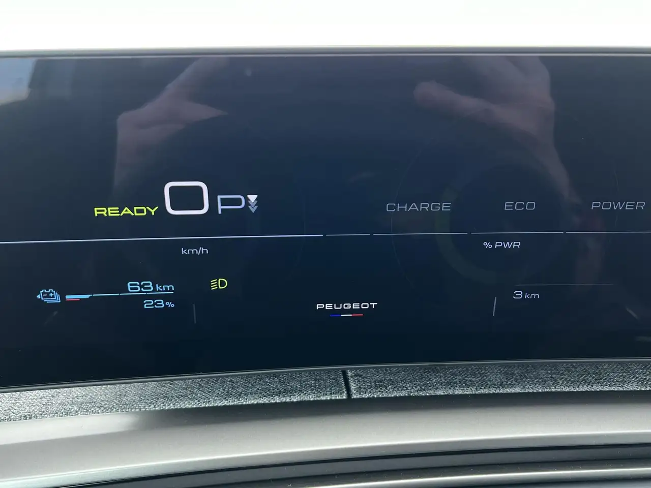 Peugeot 5008 E-5008 GT*NAVI*SHZ*360°K*uvm 18