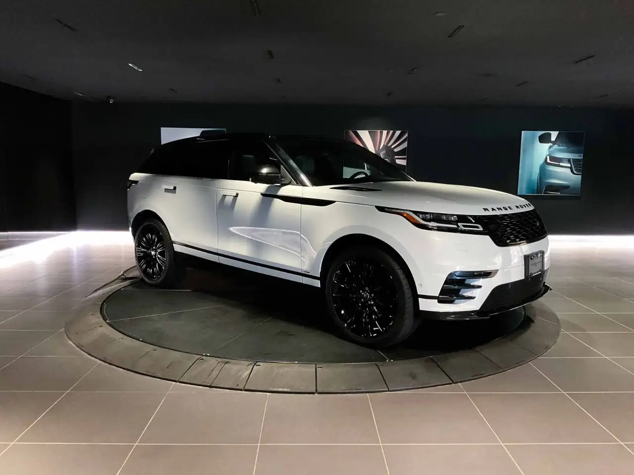 Land Rover Range Rover Velar снимка Land Rover Range Rover Velar