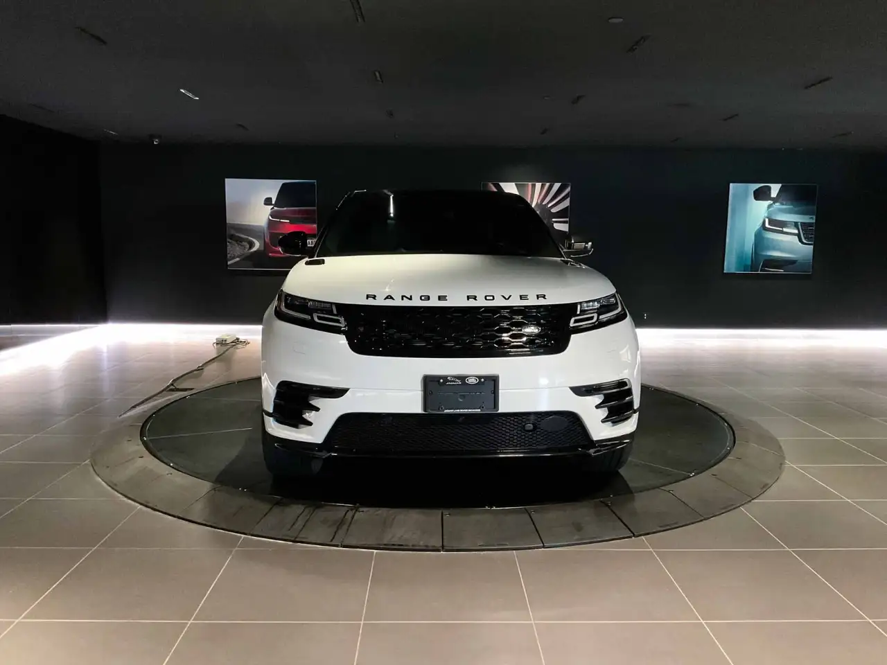 Land Rover Range Rover Velar снимка Land Rover Range Rover Velar