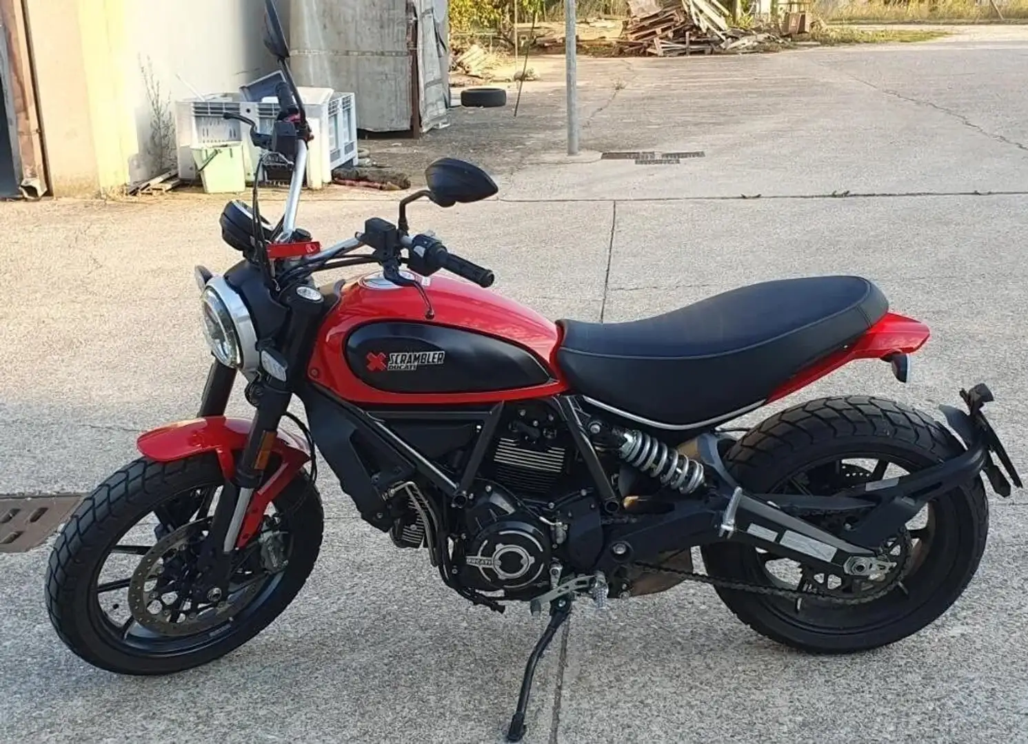 Ducati Scrambler Piros - 1
