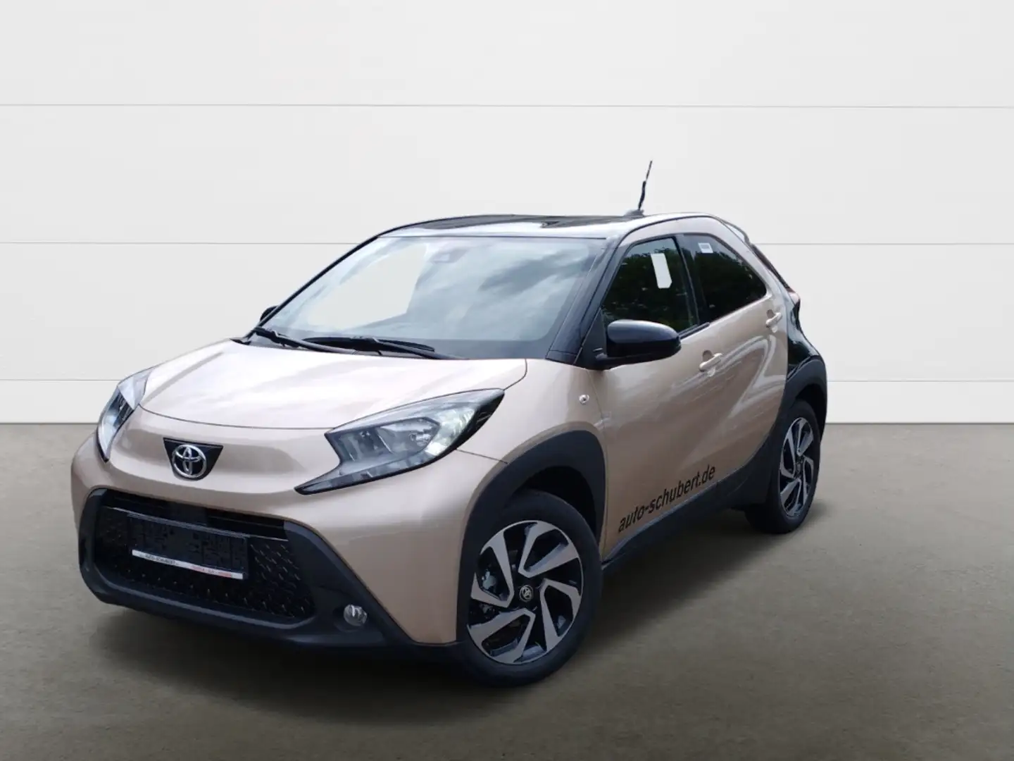Toyota Aygo X Teamplayer 1.0 SITZHZG+KAMERA+APPLECARPLAY+LM Beige - 1