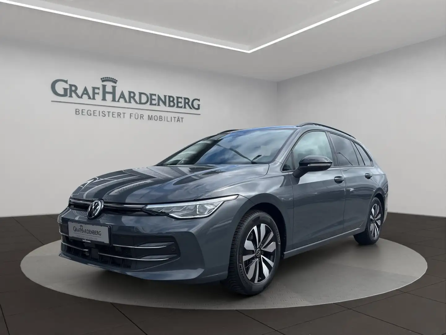 Volkswagen Golf VIII Variant 2.0 TDI DSG Goal AHK RFK ACC Grau - 1